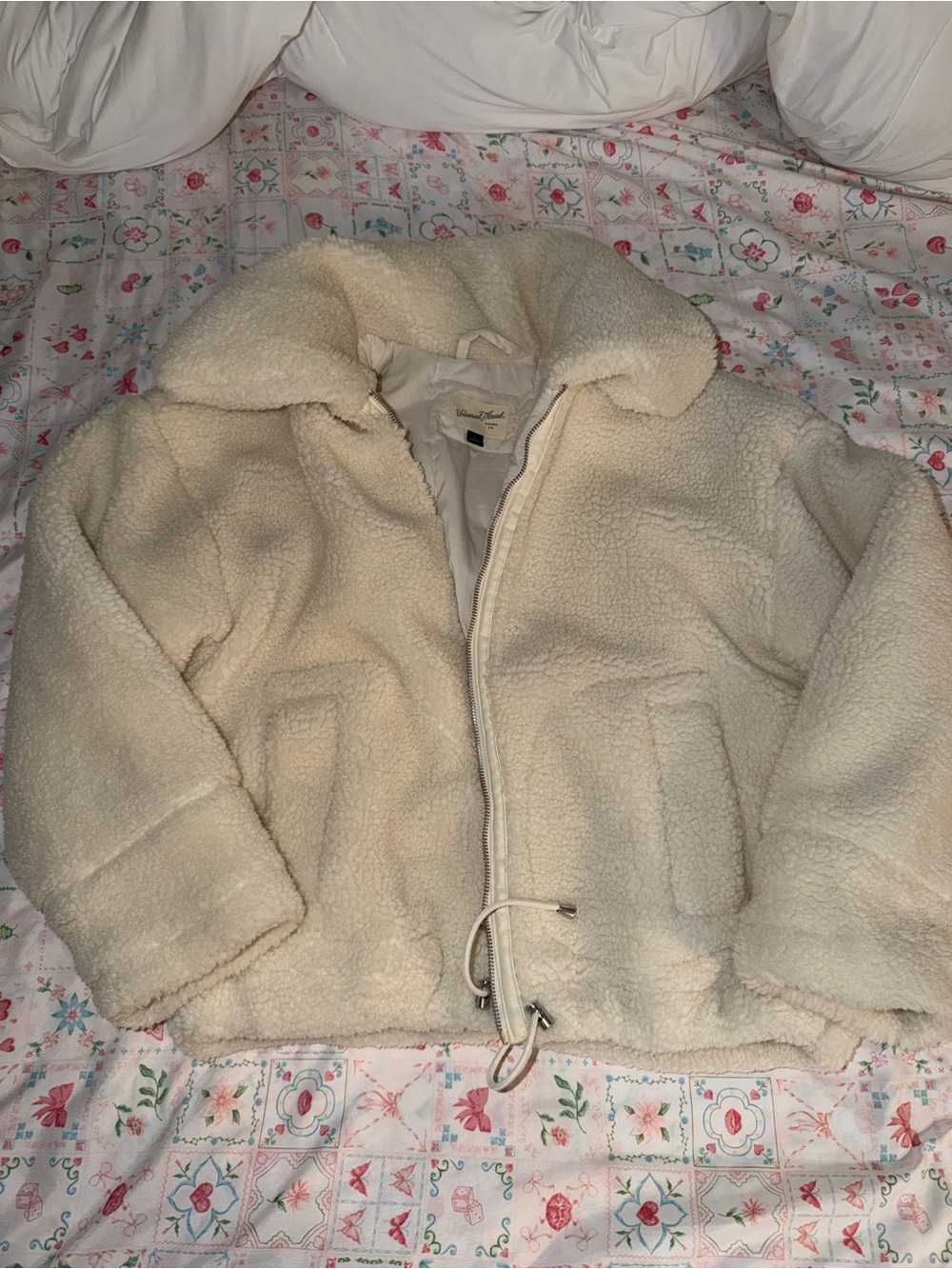 Target (universal thread) Cream Sherpa fleece Jacket
